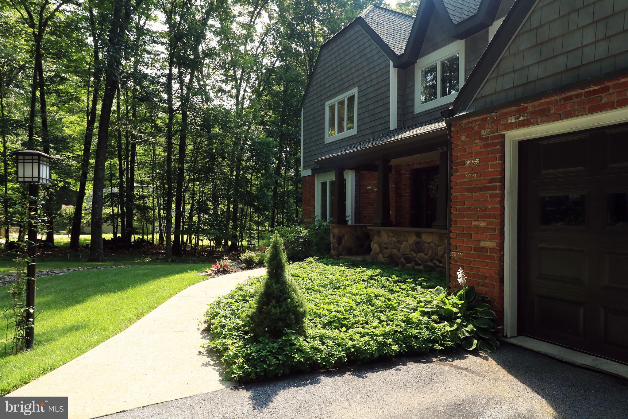 1321 DEERFIELD DRIVE