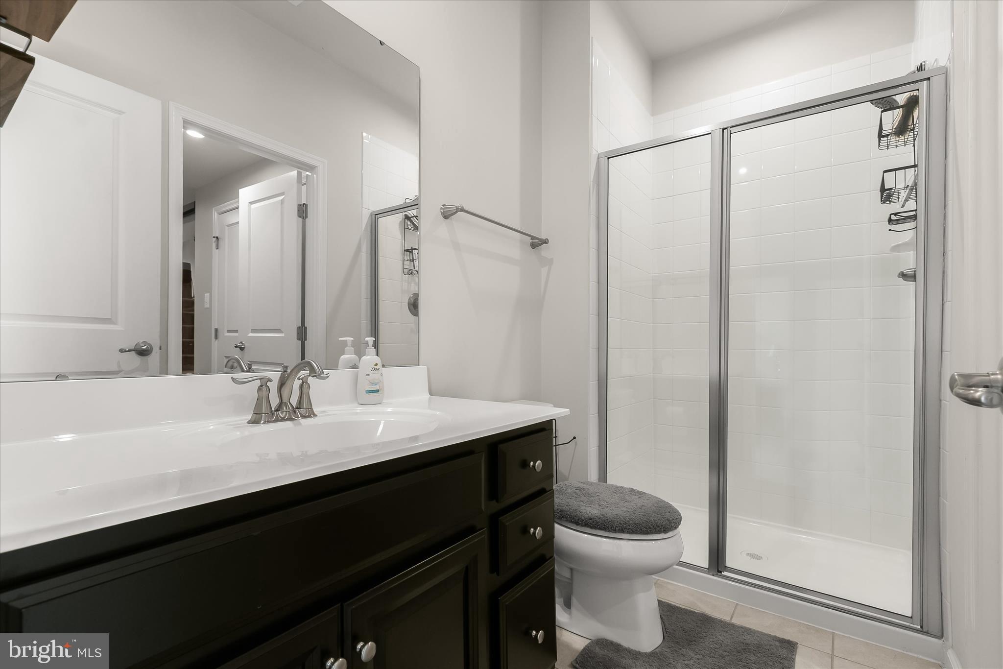 WESTCHESTER SQUARE - Residential