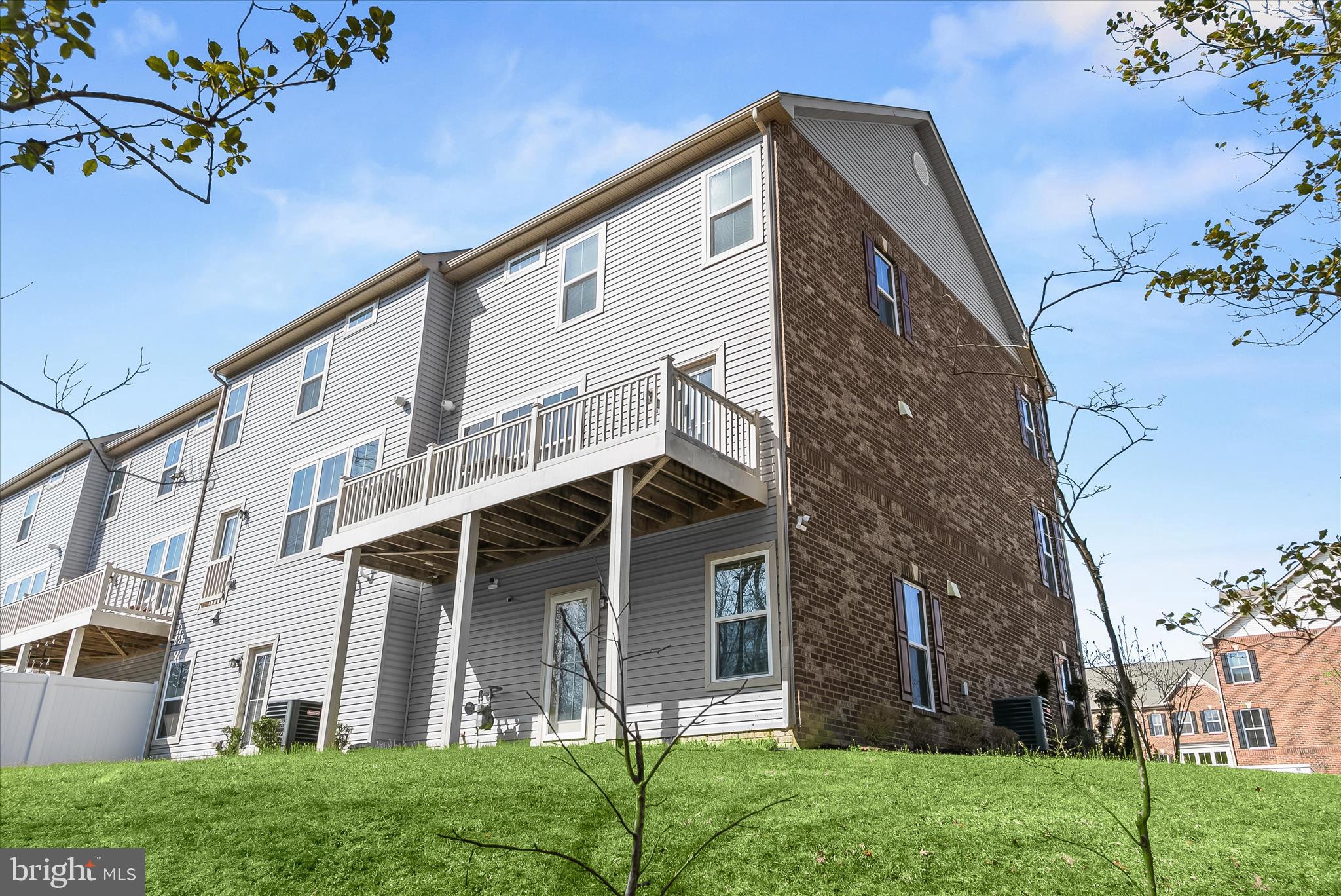 10860 WINCHESTER STREET