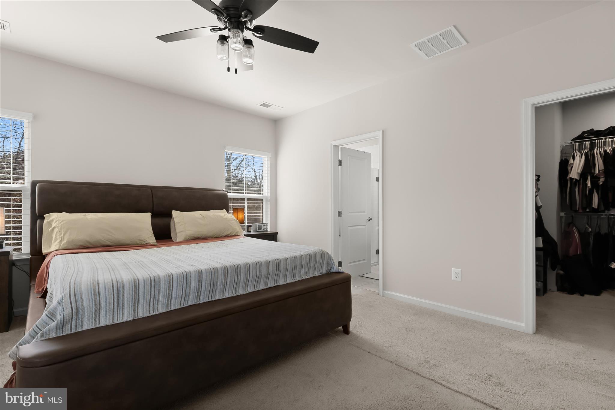 WESTCHESTER SQUARE - Residential