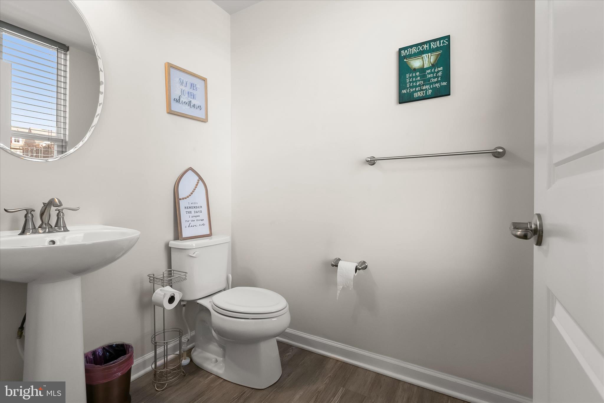 WESTCHESTER SQUARE - Residential