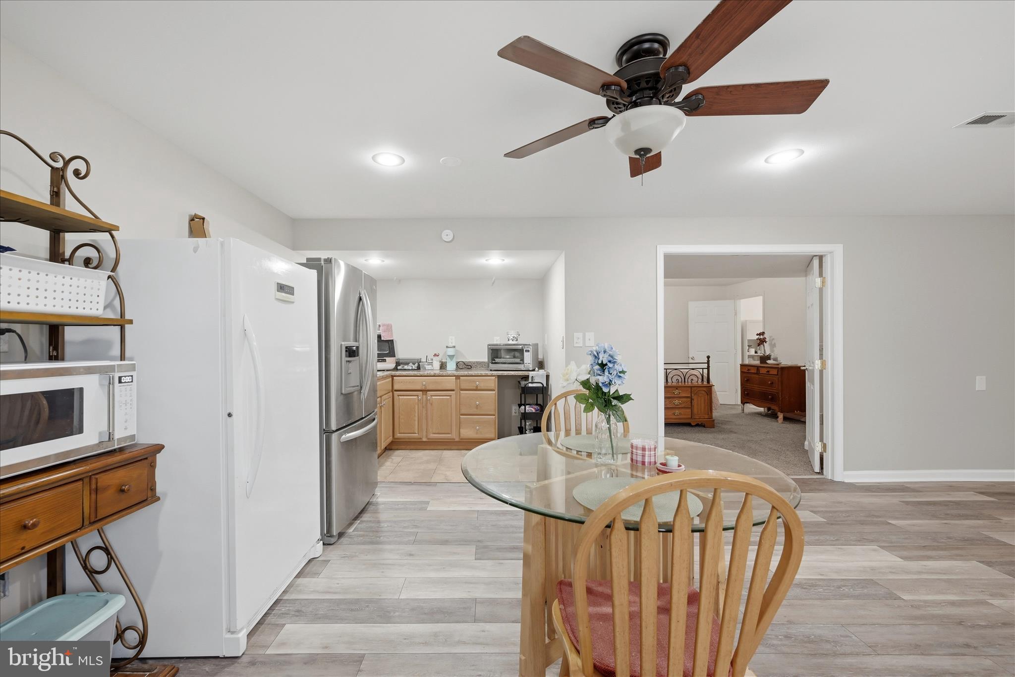 MIDDLE CREEK MANOR - Residential