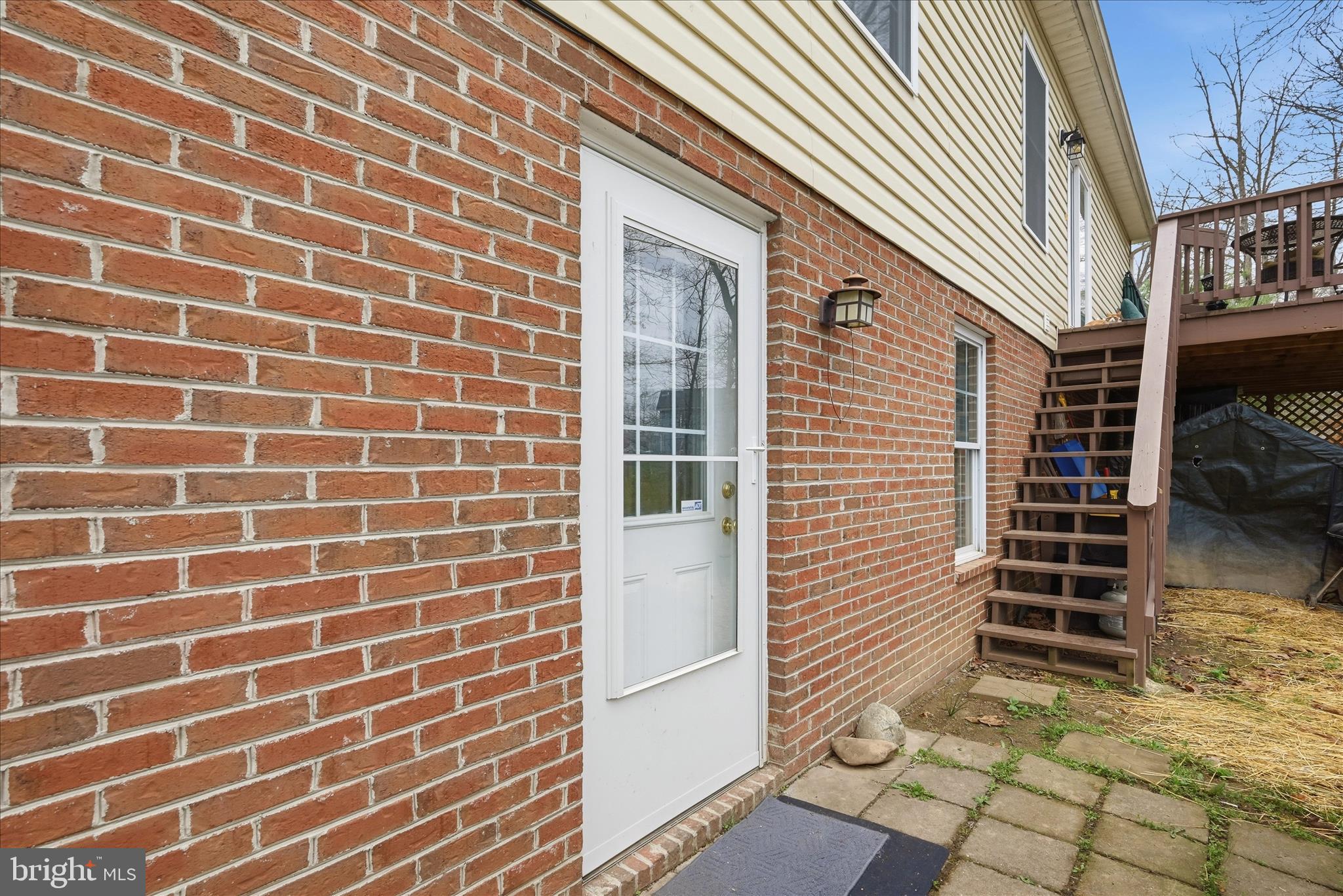 MIDDLE CREEK MANOR - Residential