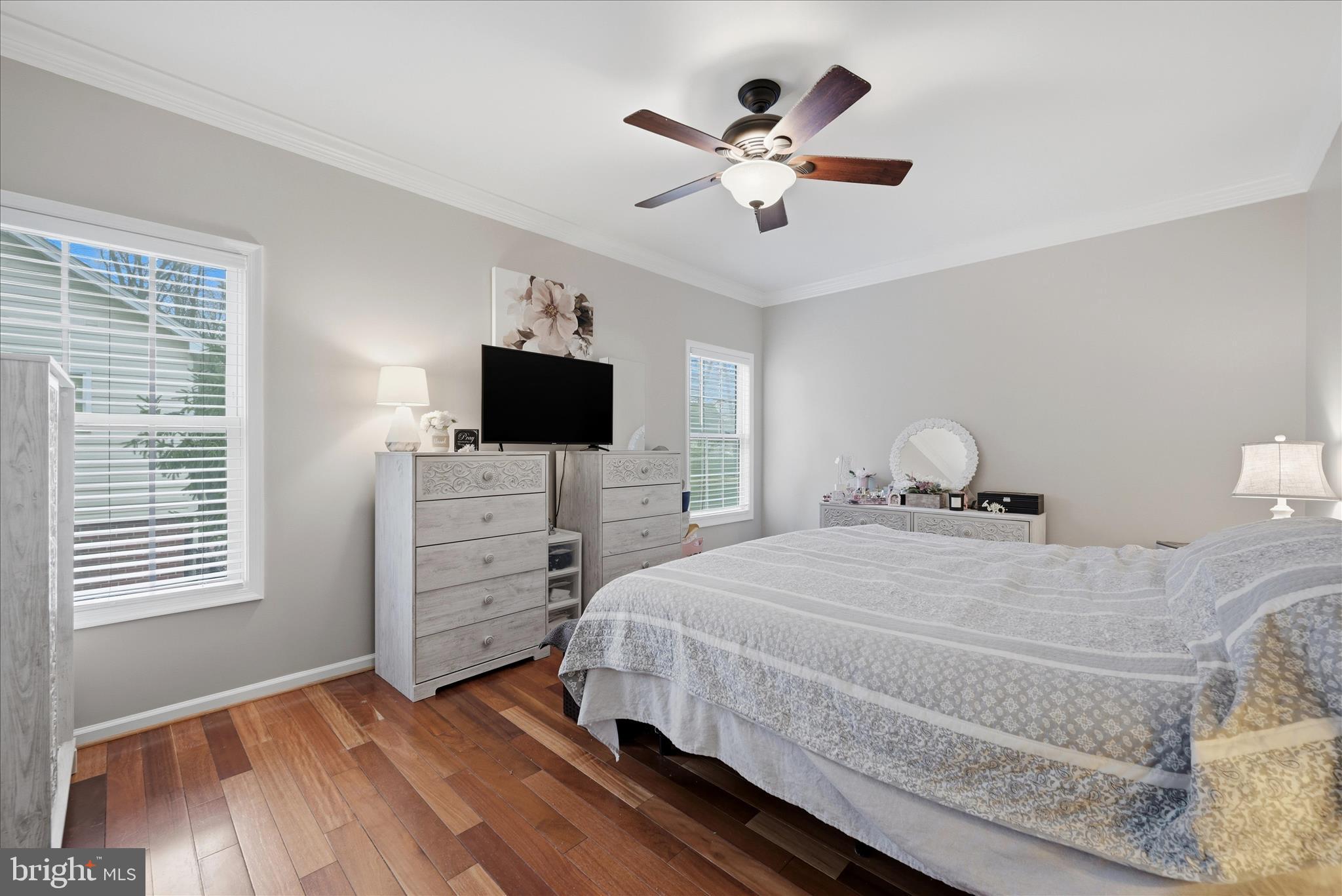 MIDDLE CREEK MANOR - Residential