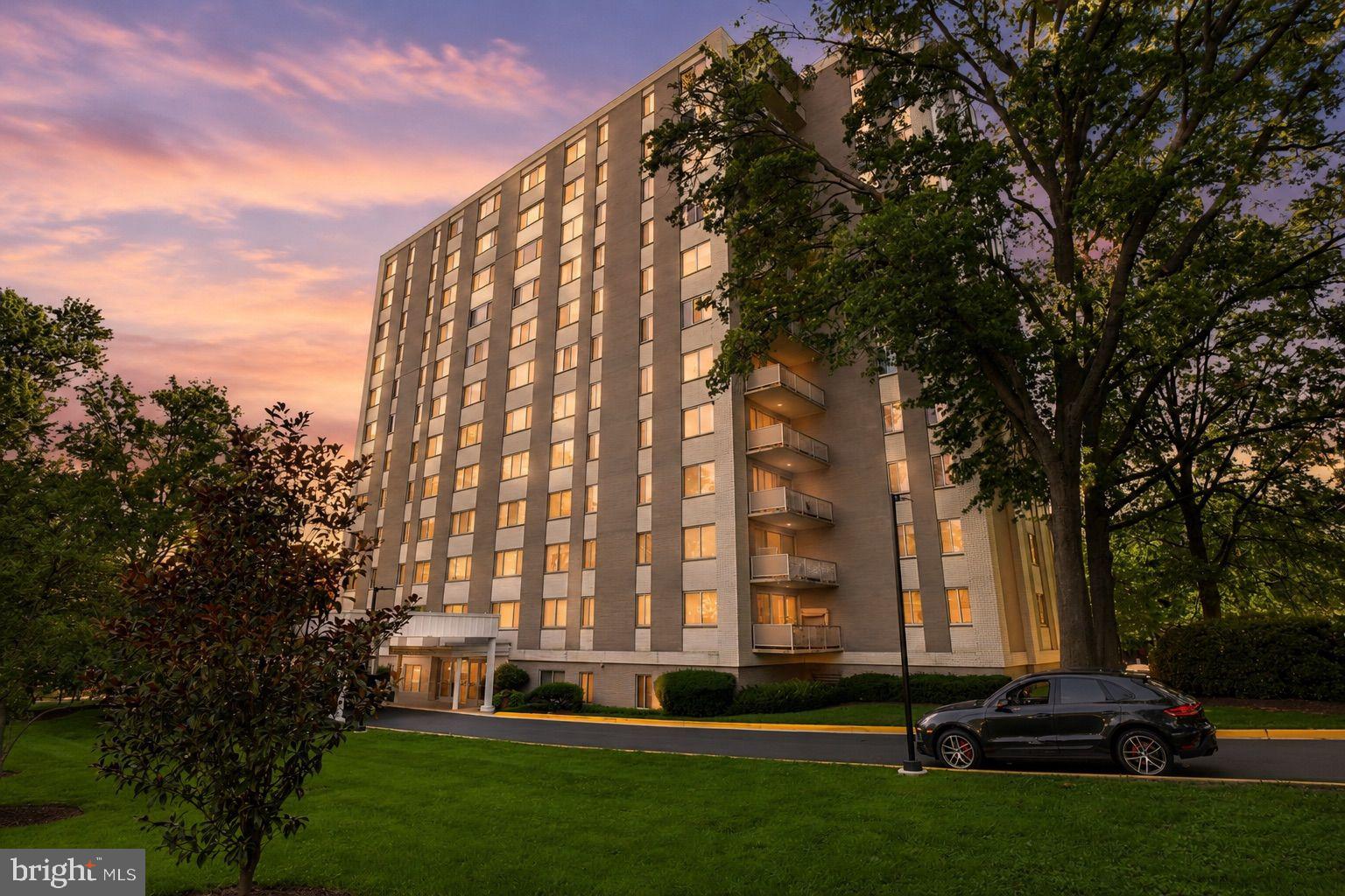 8315 NORTH BROOK LANE 901 - WEST BUILDING