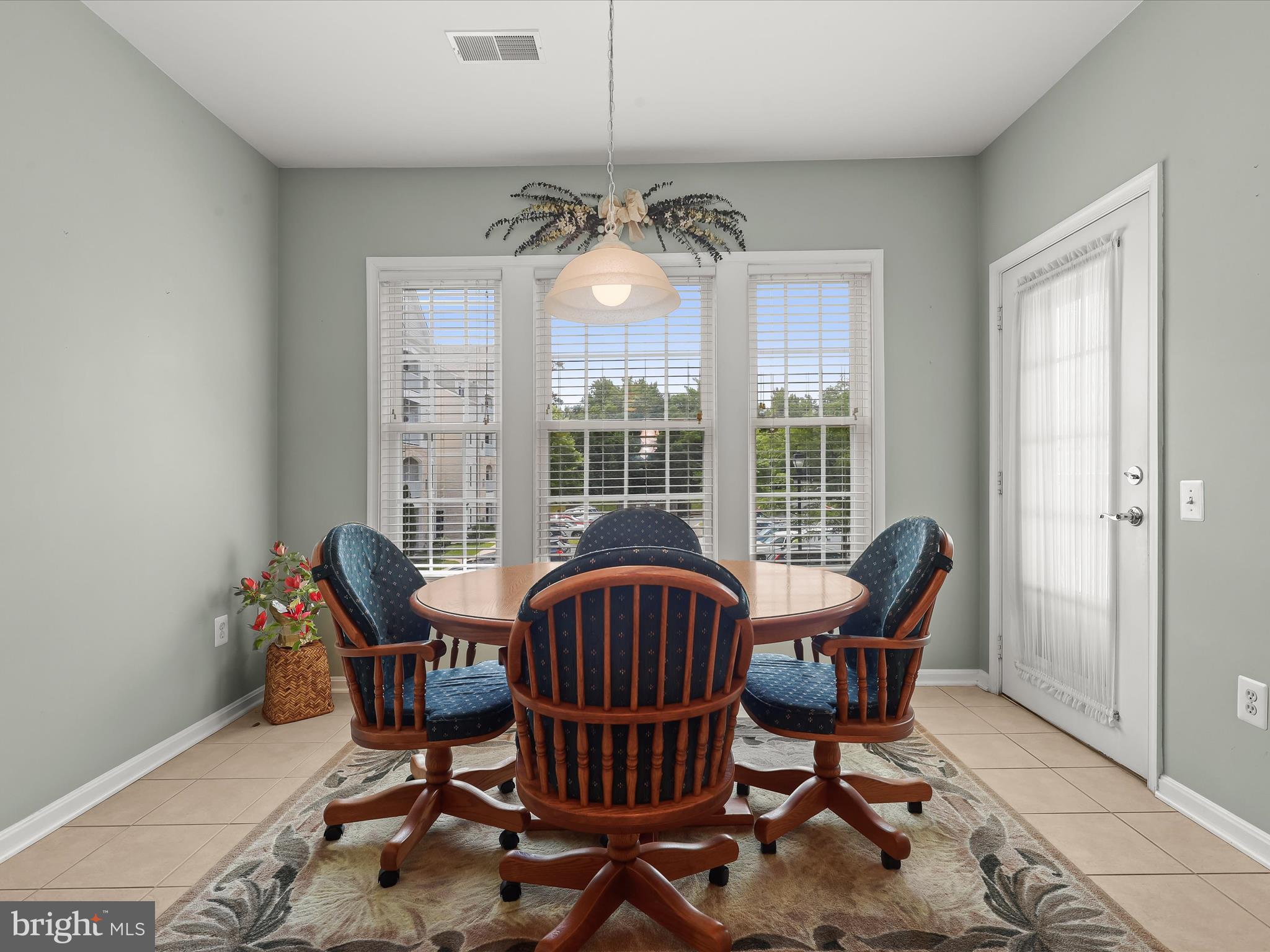 FOREST VIEW - Residential