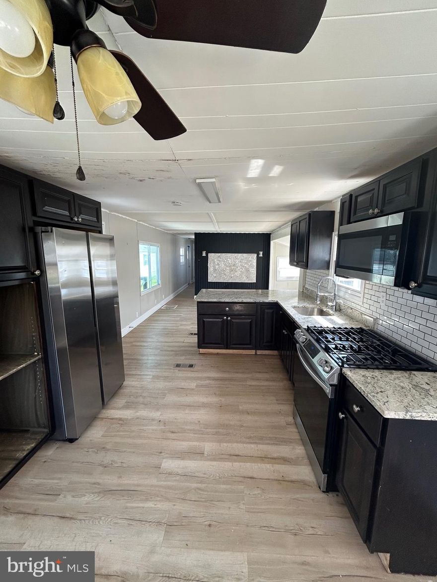 Welcome to this charming 2-bedroom, 1-bath mobile home located in the highly sought-after community of Williams Estate at Peppermint Woods. This home offers a great opportunity for buyers looking to add their personal touch, with solid features and plenty of potential.

The kitchen is a standout, featuring beautiful granite countertops that provide both style and durability. With a functional layout and comfortable living space, this home is perfect for anyone seeking an affordable option in a desirable neighborhood.

Move-in ready with just a few cosmetic updates, this property is ideal for first-time buyers, downsizers, or investors. Don’t miss your chance to make this home your own in a well-established community!