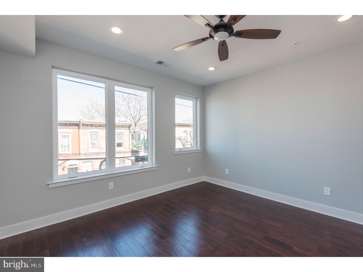 POINT BREEZE - Residential