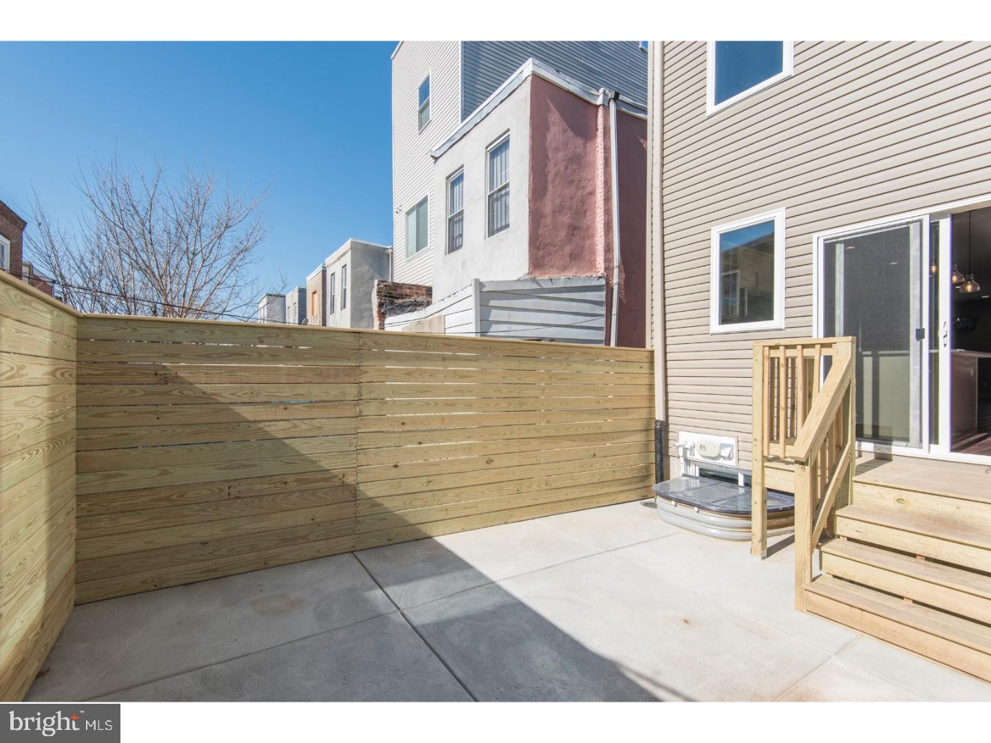 POINT BREEZE - Residential