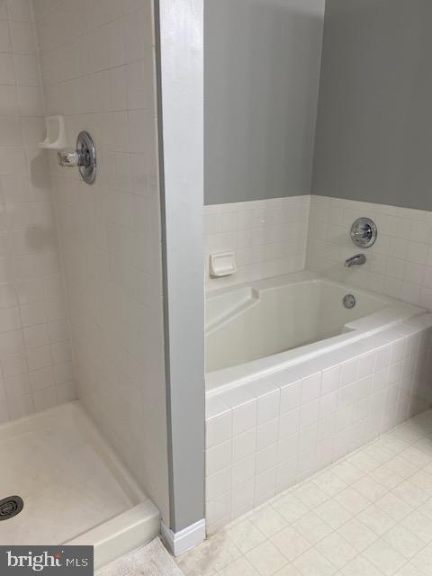 STONE HILL ESTATES - Residential Lease