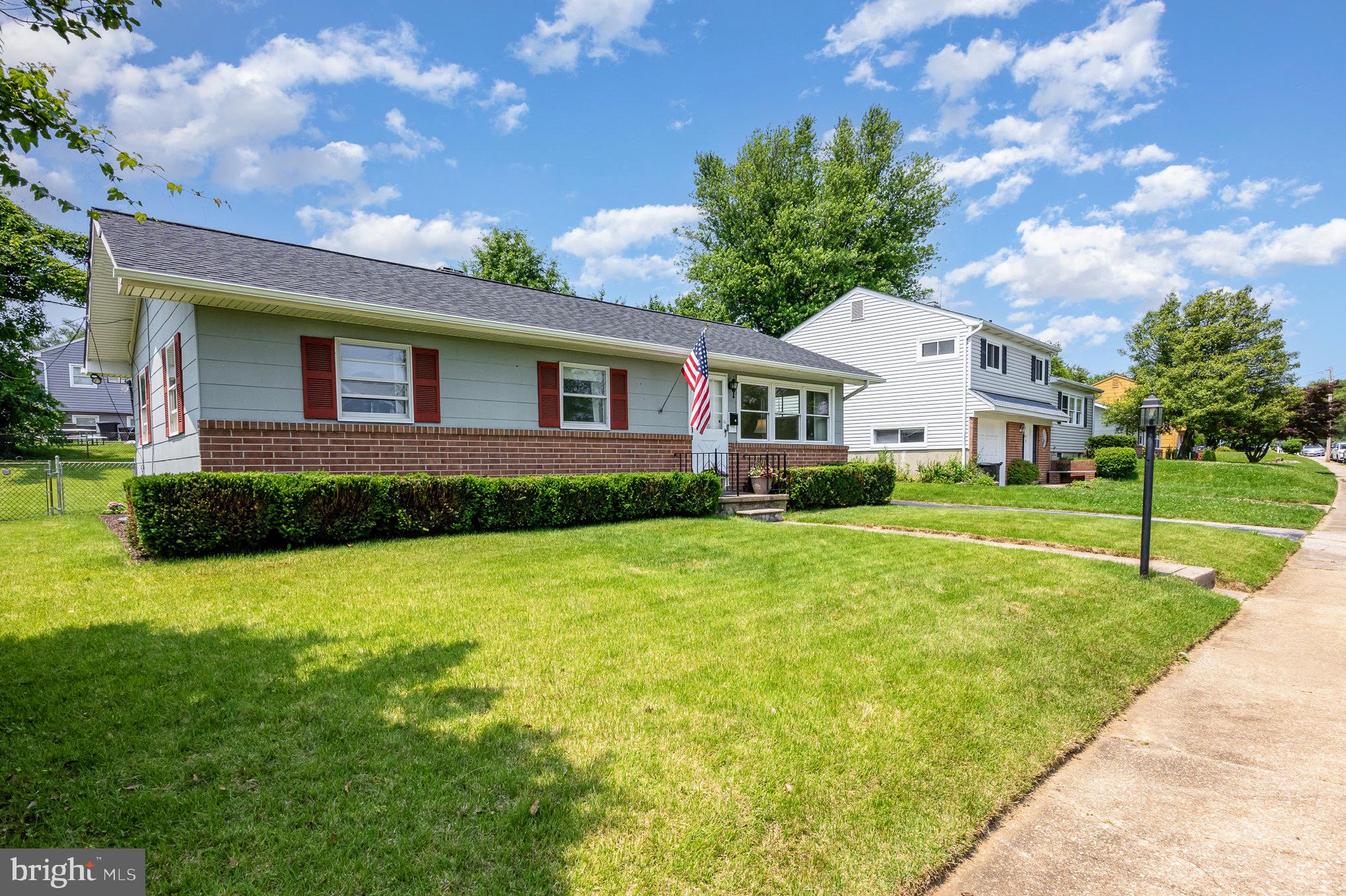 7612 PERRING TERRACE