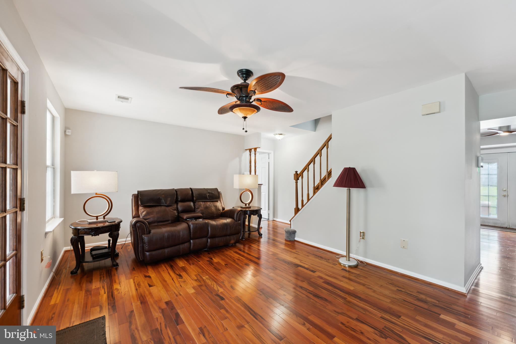 FOX RUN ESTATES - Residential