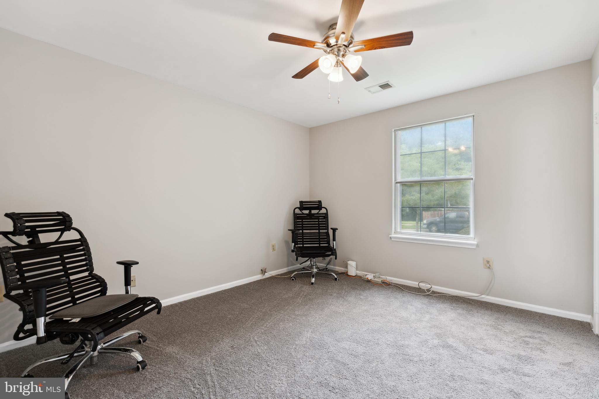 FOX RUN ESTATES - Residential