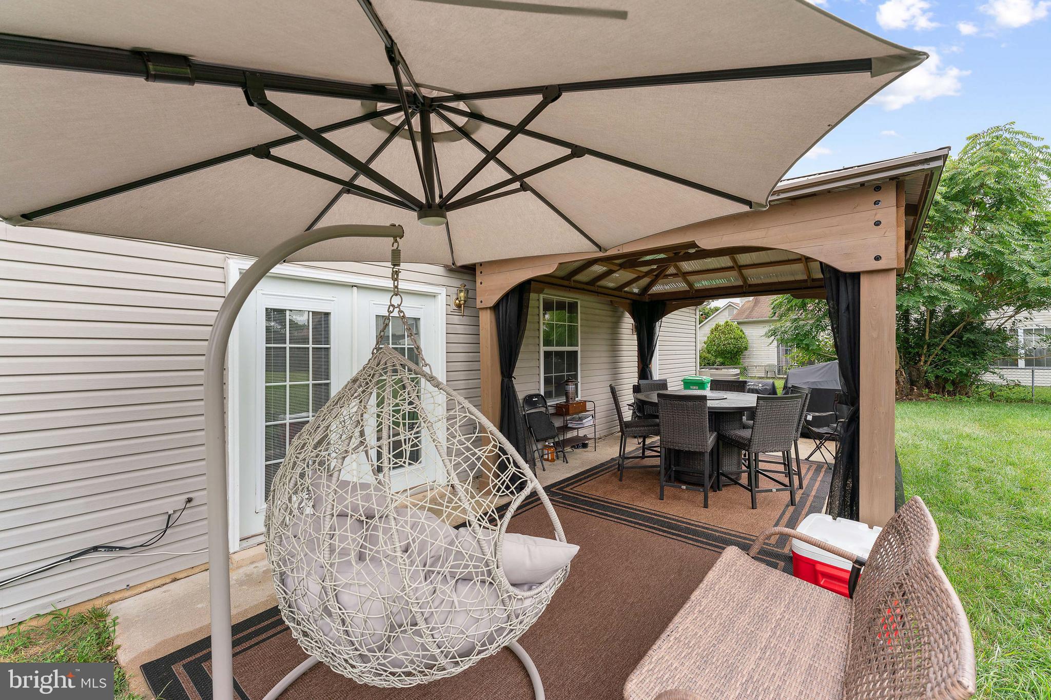 FOX RUN ESTATES - Residential