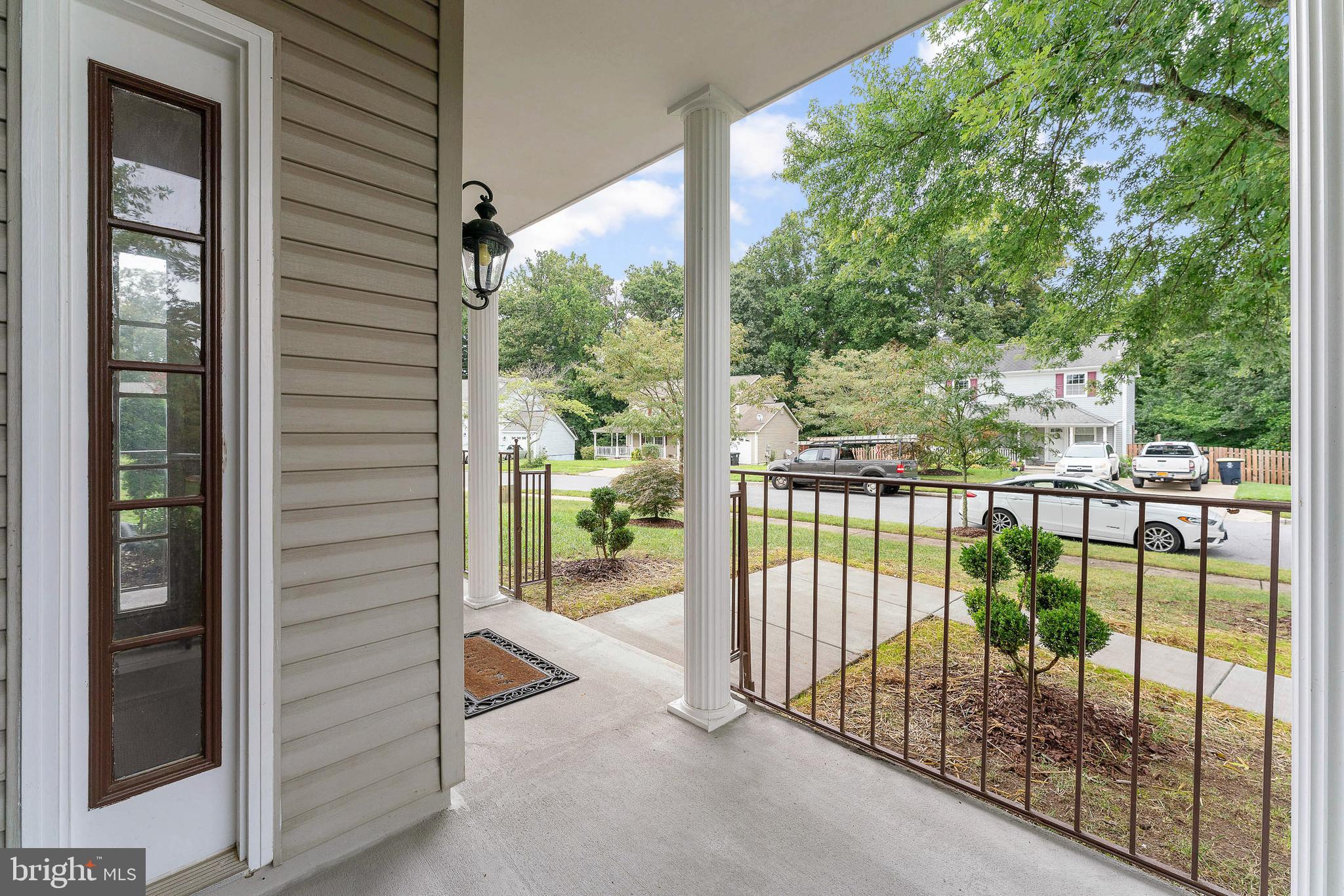 FOX RUN ESTATES - Residential