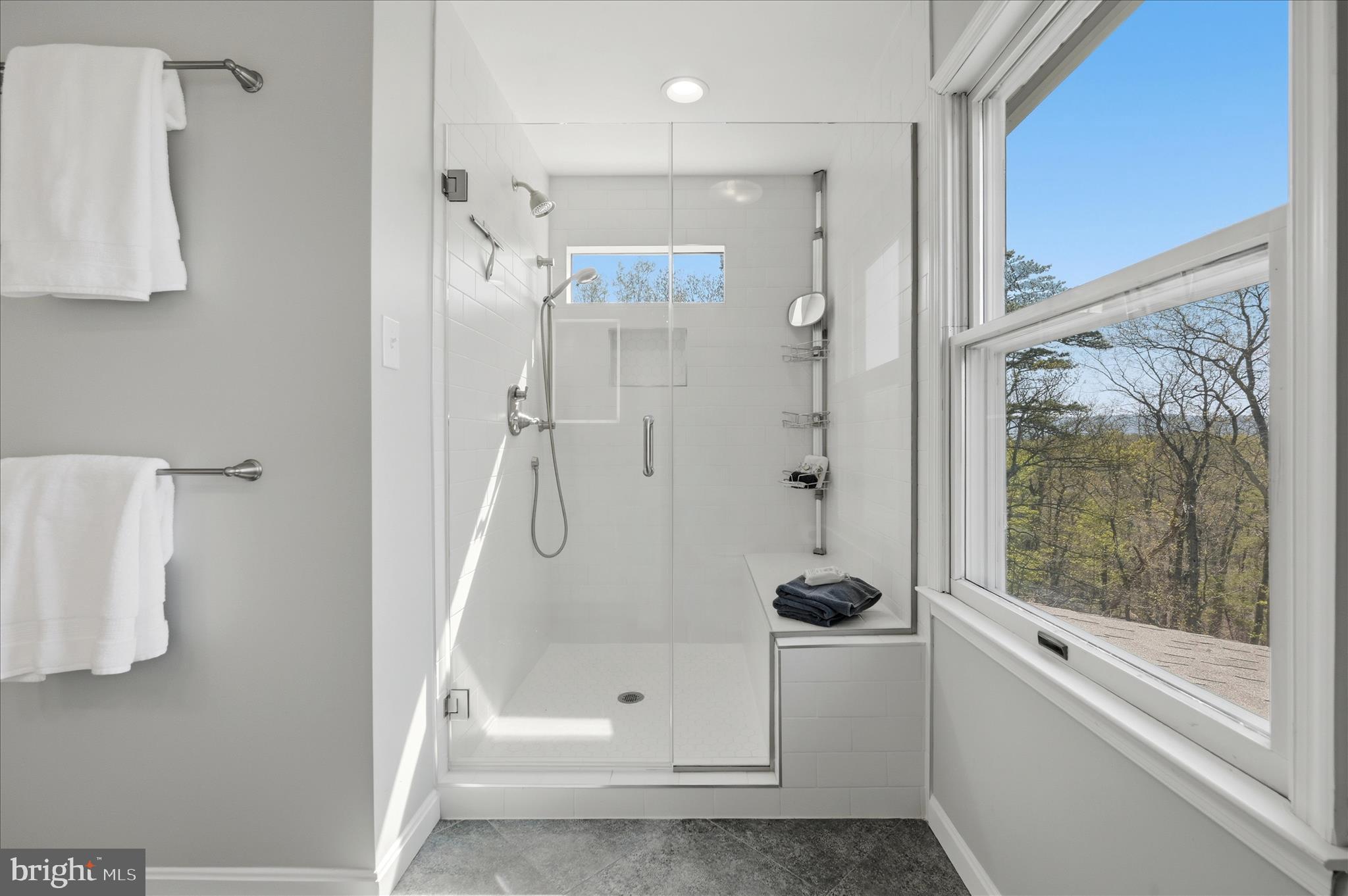 VALLEY VIEW - Residential