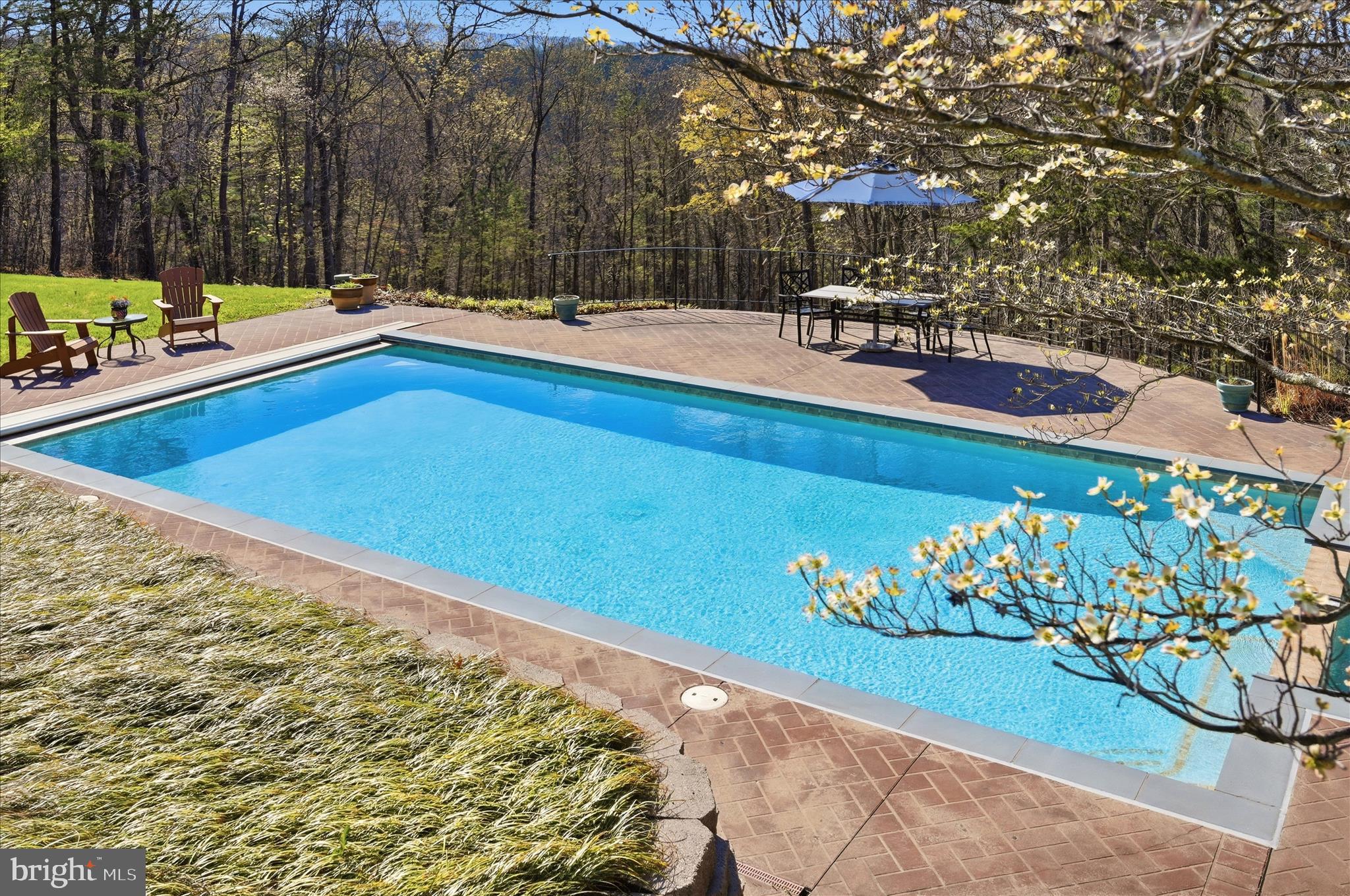 VALLEY VIEW - Residential