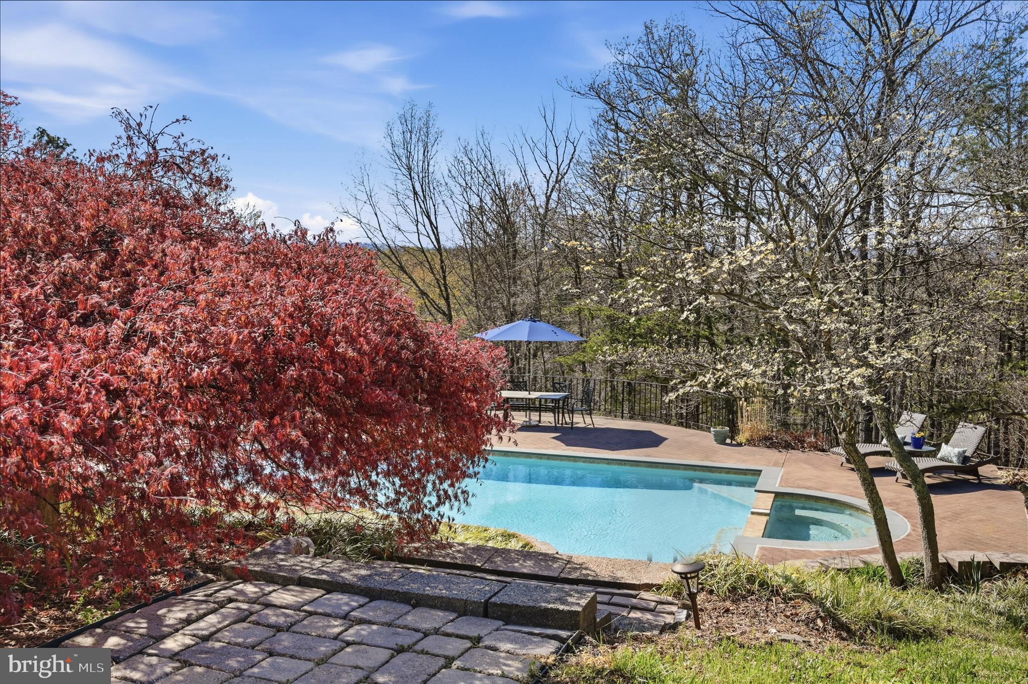 VALLEY VIEW - Residential