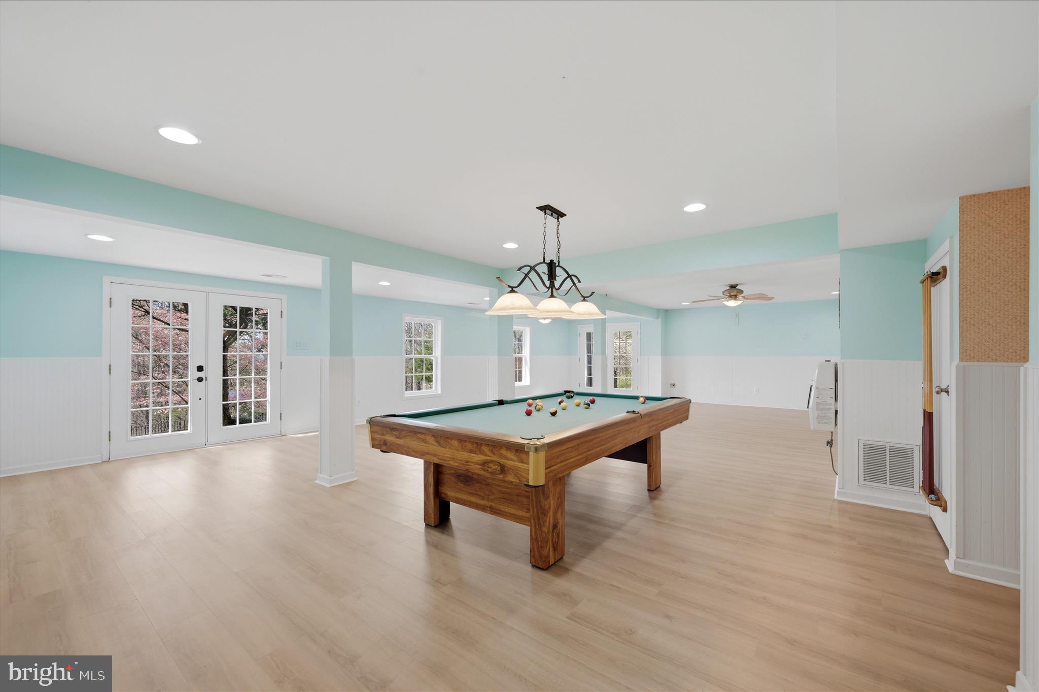 VALLEY VIEW - Residential