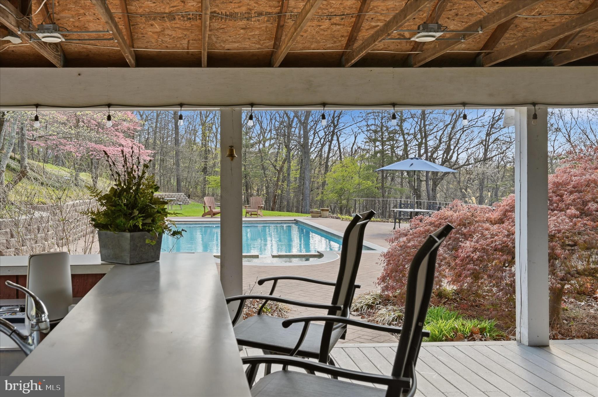 VALLEY VIEW - Residential