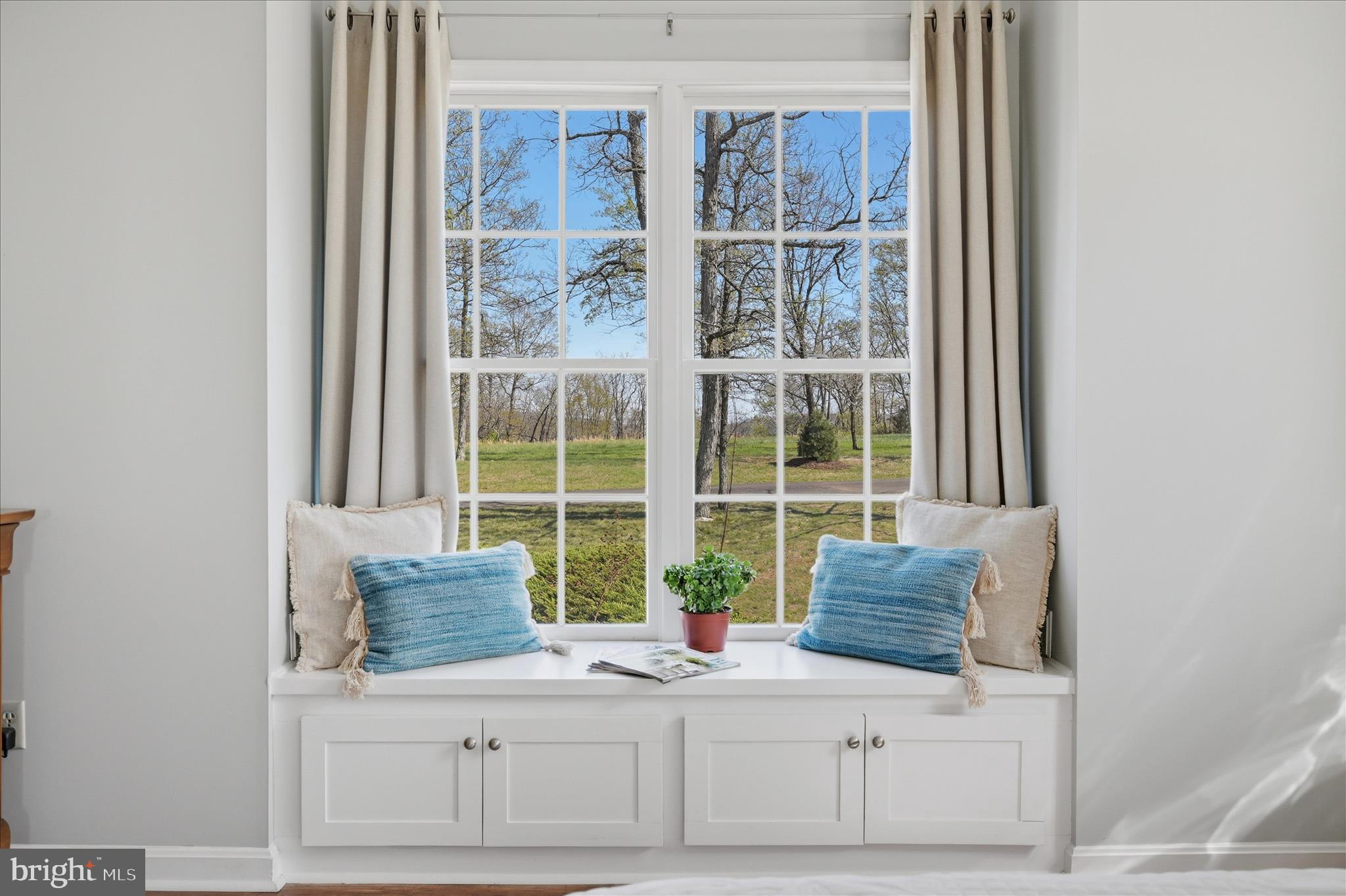 VALLEY VIEW - Residential