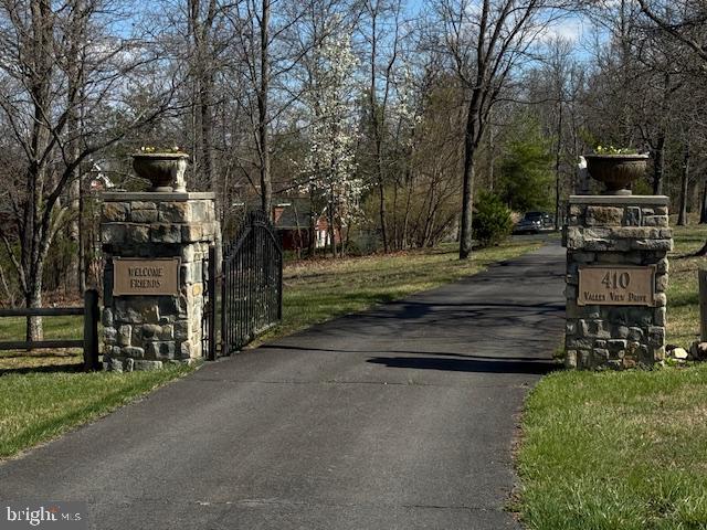 VALLEY VIEW - Residential