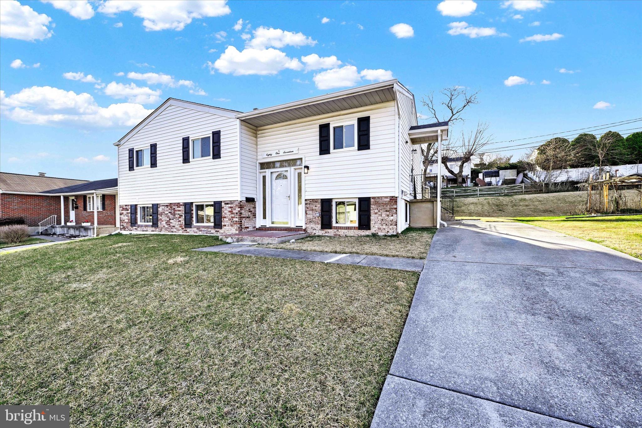 WEYBURN PARK - Residential