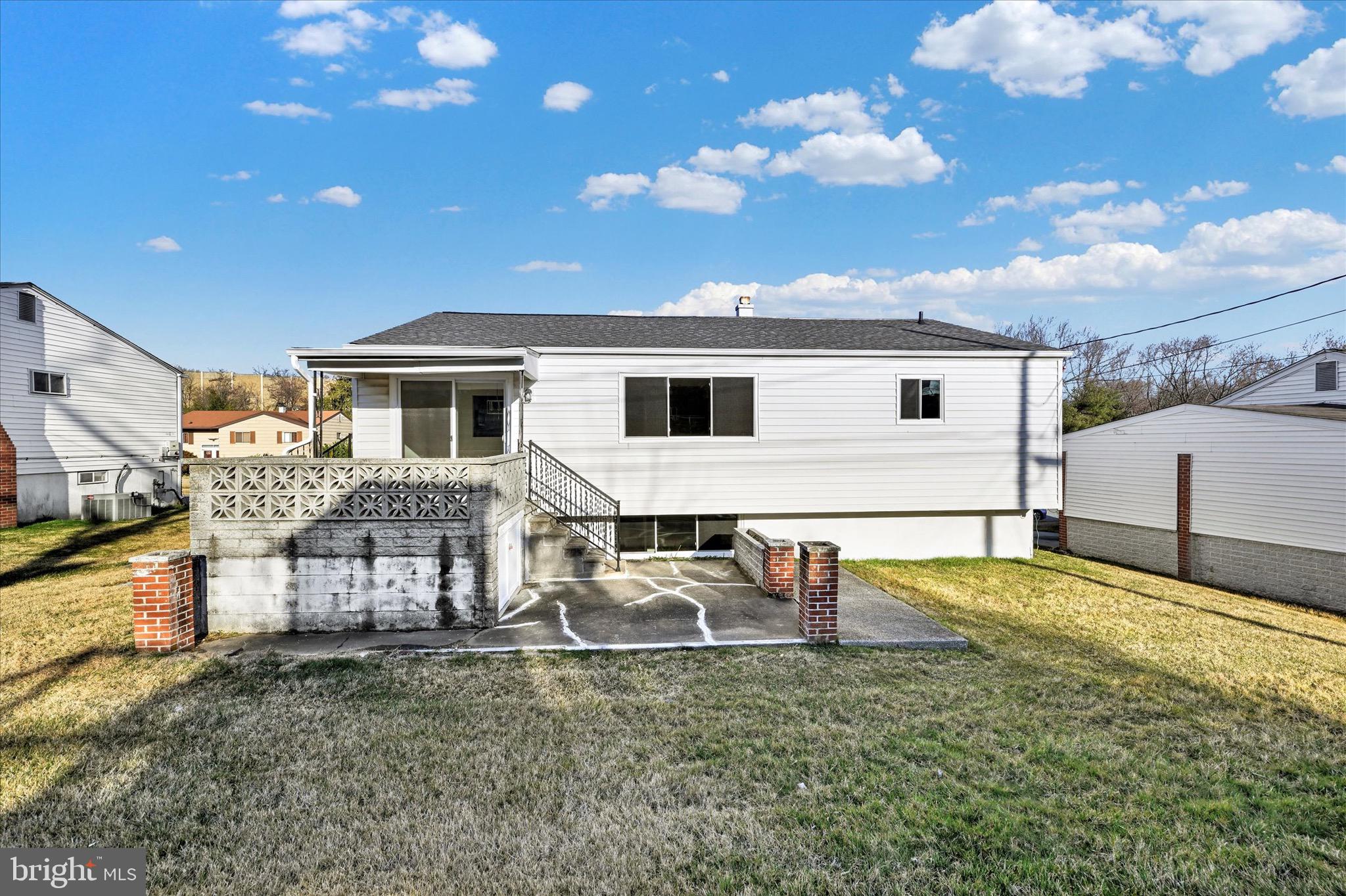 WEYBURN PARK - Residential