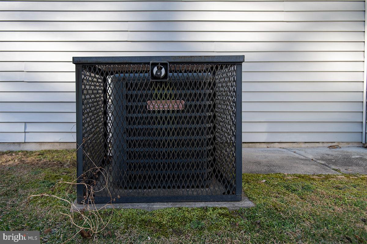 2000 MILLER AVENUE 41