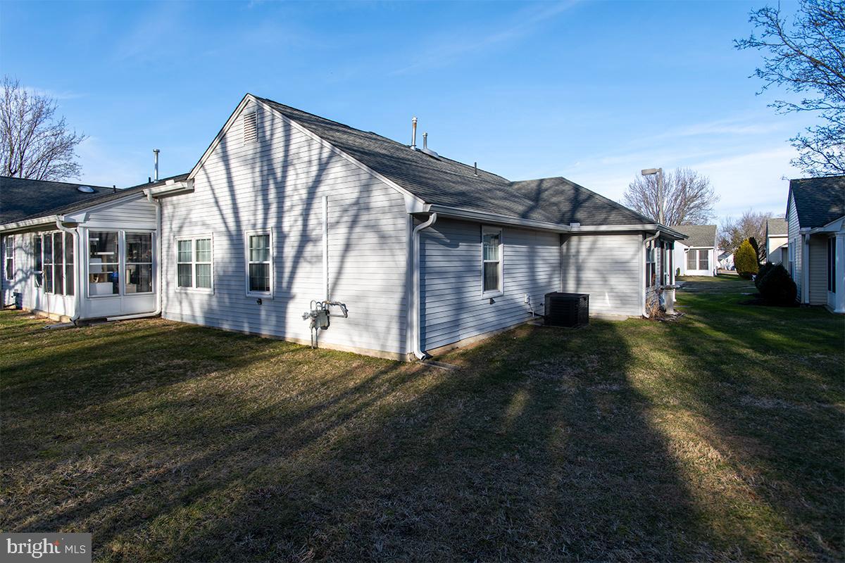 2000 MILLER AVENUE 41