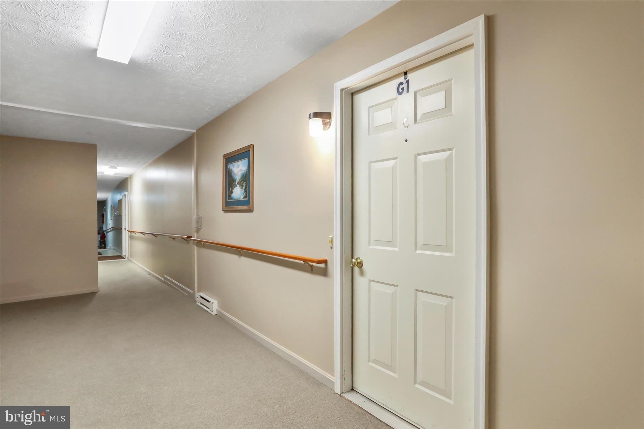 SIGNAL KNOB CONDOS - Residential