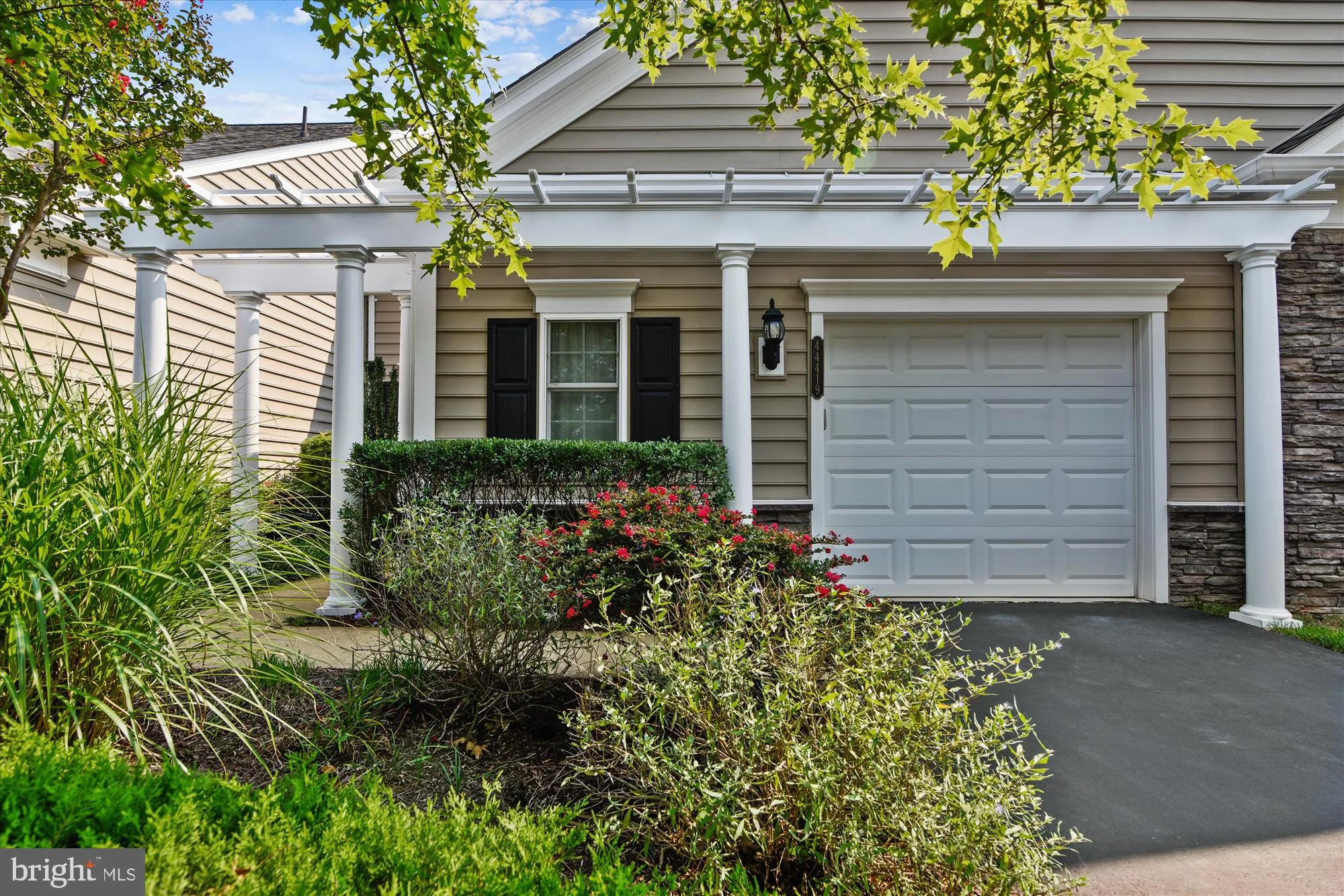 44419 Maltese Falcon Square, Ashburn, VA 20147