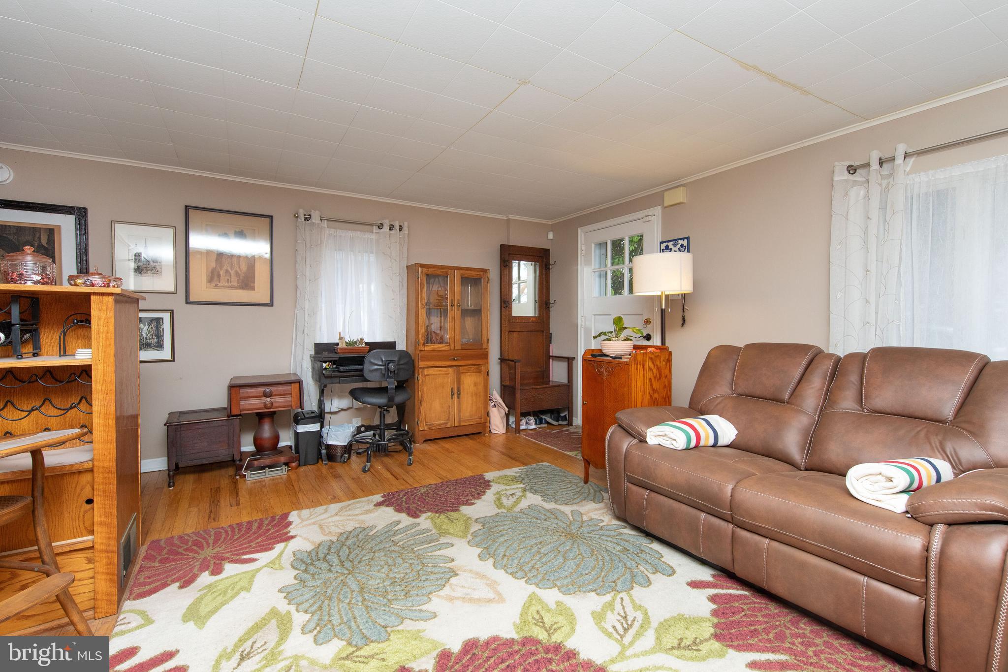 1227 BRUCE ROAD