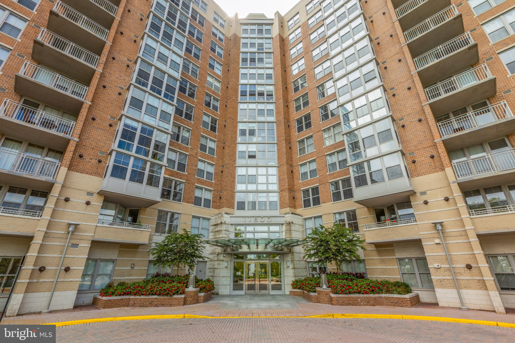 CARLTON HOUSE - Residential