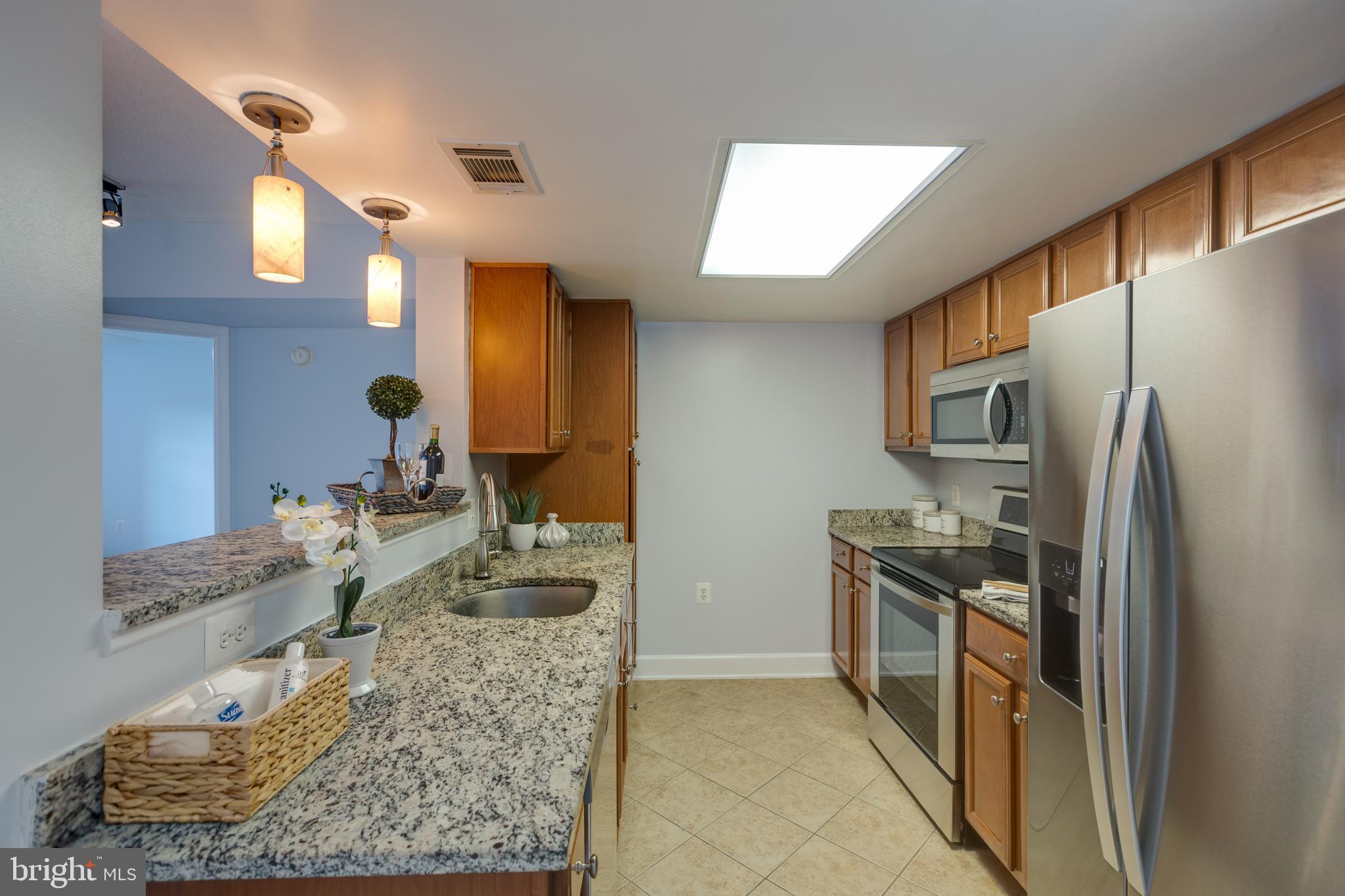 CARLTON HOUSE - Residential