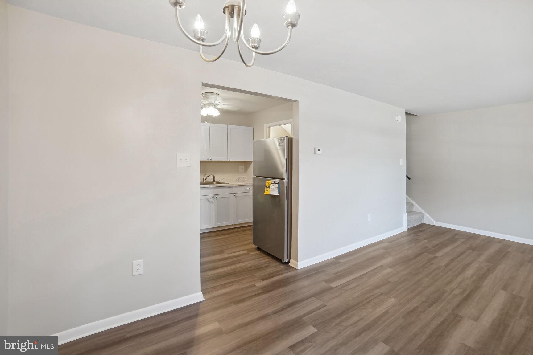 WHISKEY BOTTOM - Residential