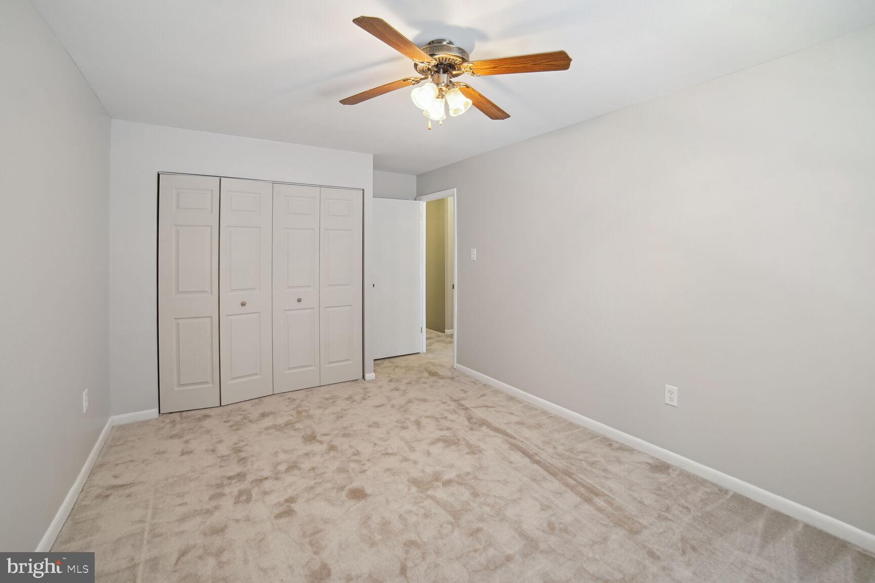 WHISKEY BOTTOM - Residential