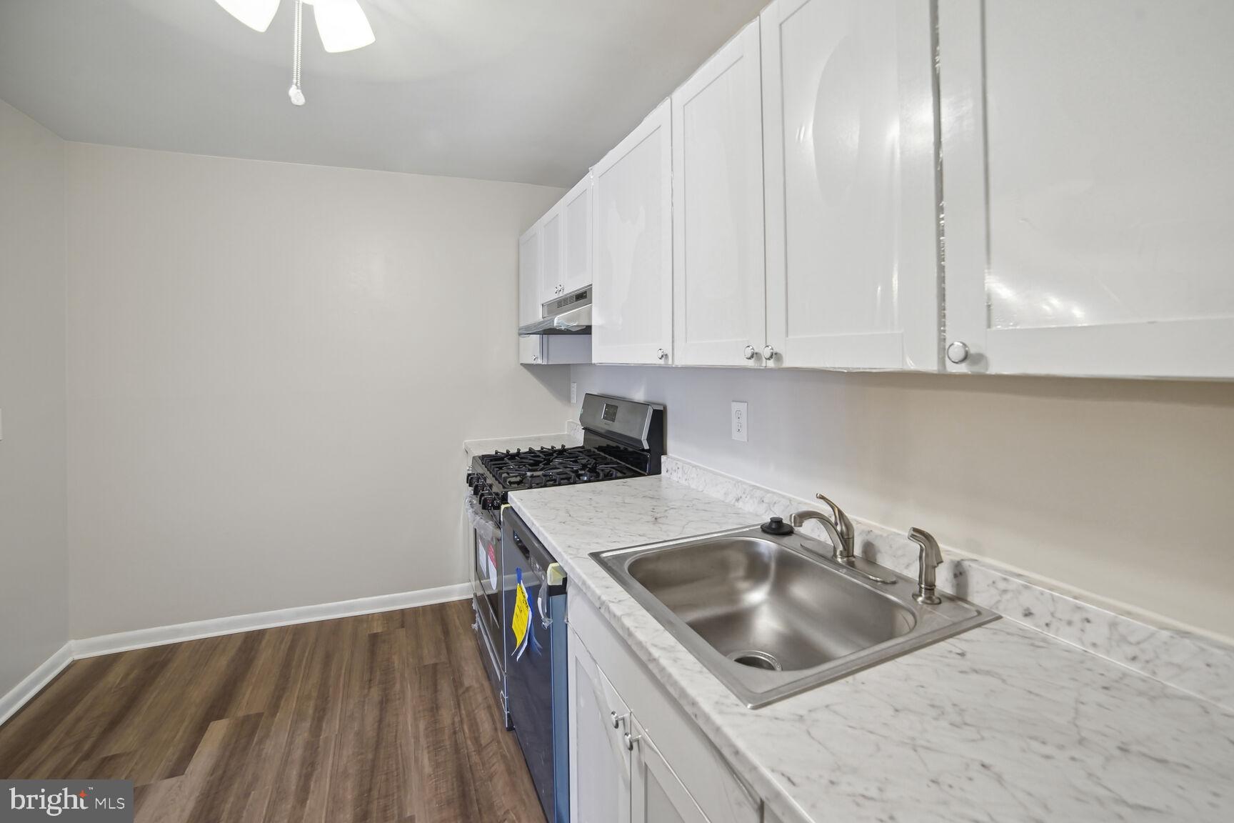 WHISKEY BOTTOM - Residential