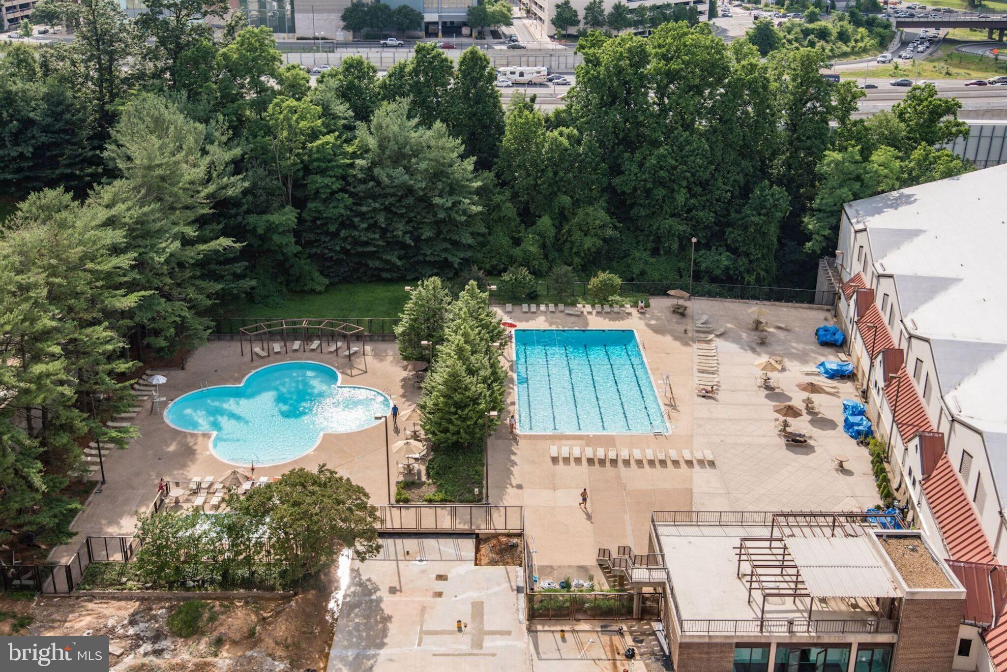 REGENCY AT MCLEAN - Residential