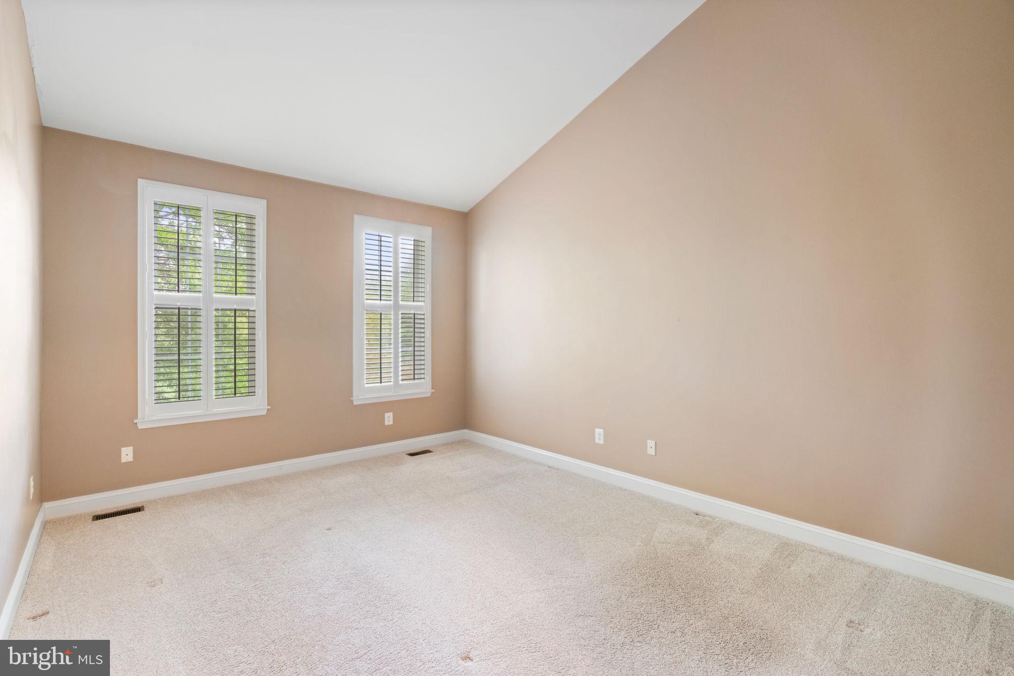 HERITAGE HUNT - Residential