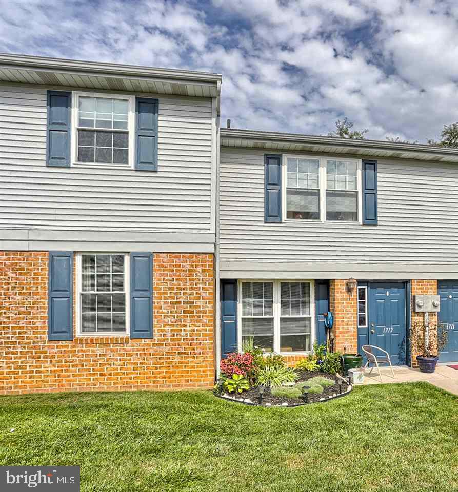 PARKSIDE - Residential