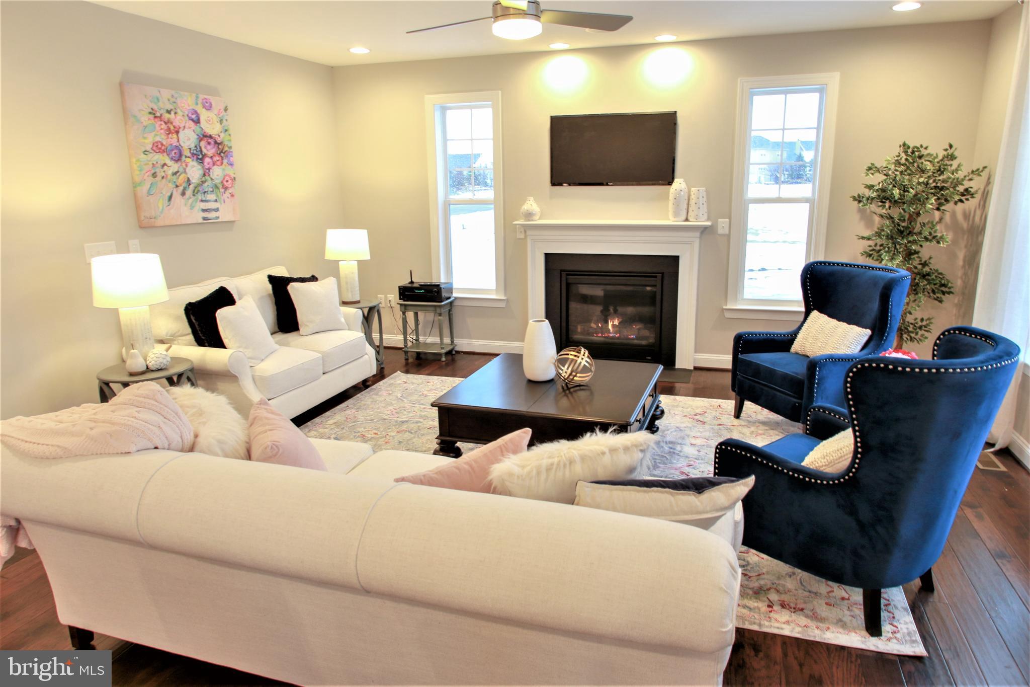 MCCAULEY CROSSING - Residential