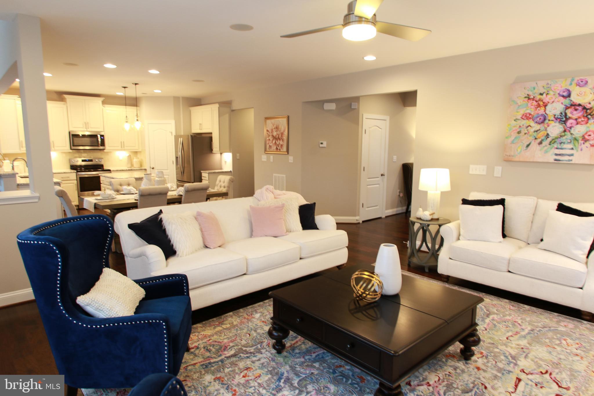 MCCAULEY CROSSING - Residential