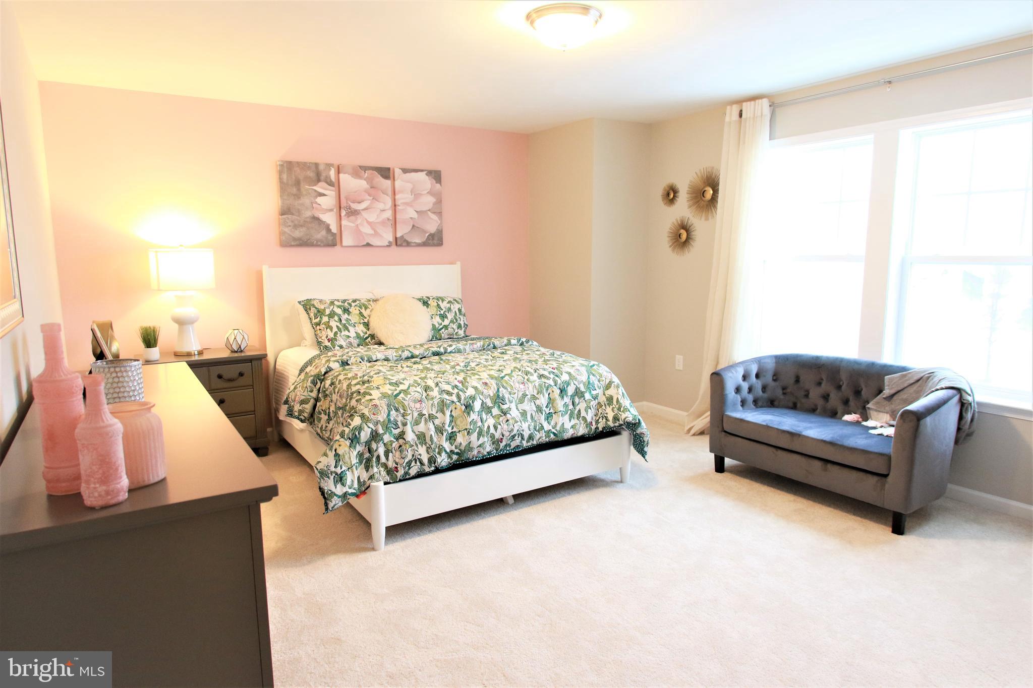 MCCAULEY CROSSING - Residential