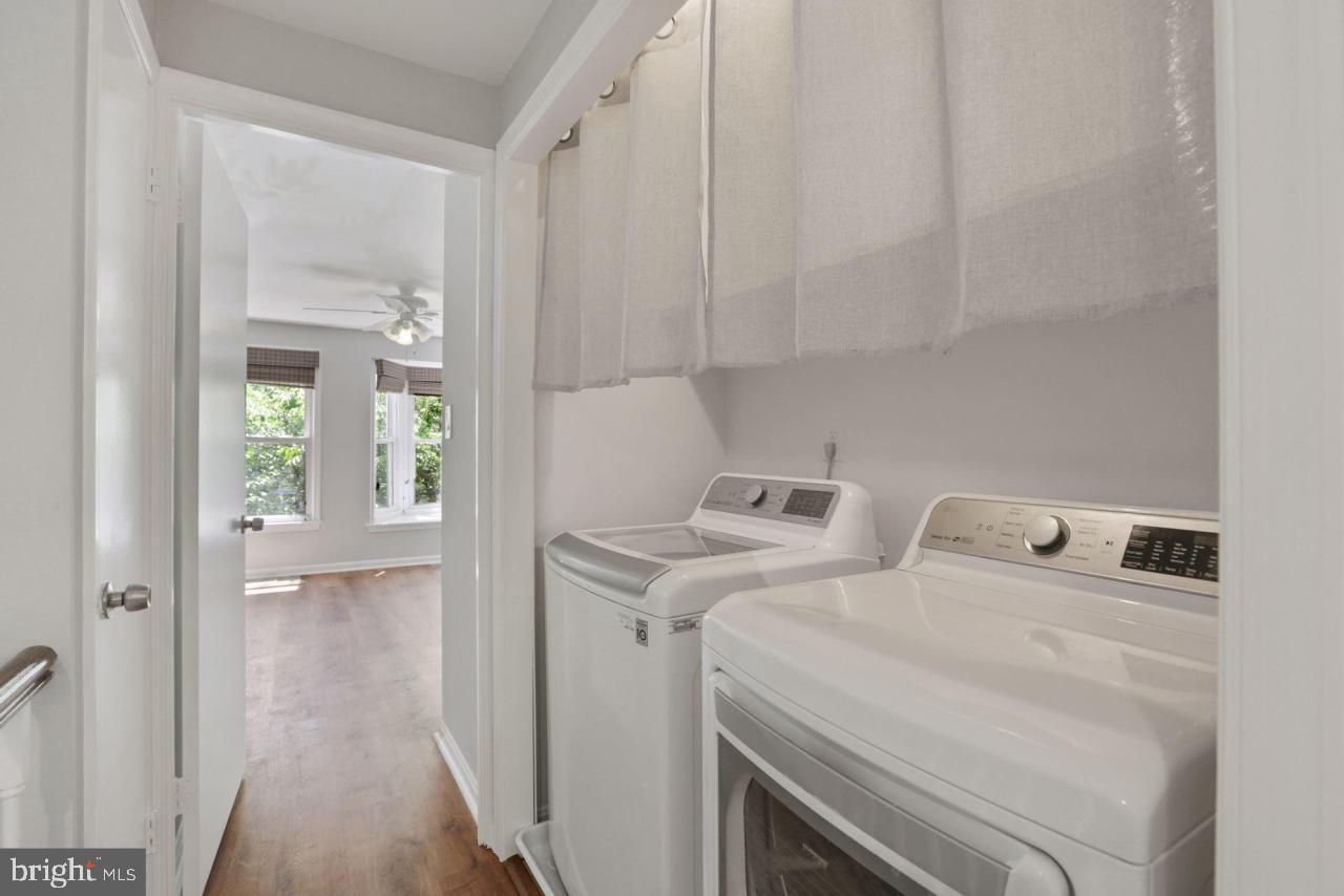 WHISPERWOOD - Residential Lease