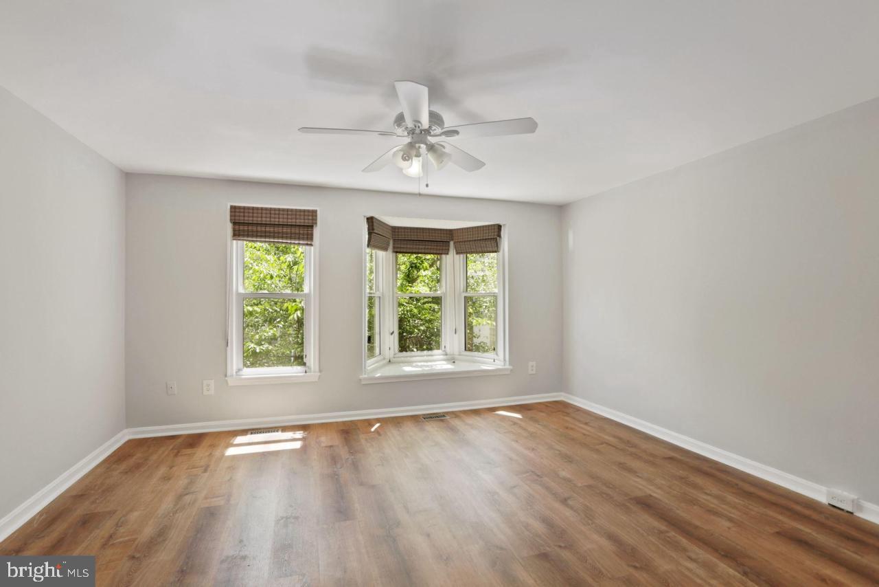 WHISPERWOOD - Residential Lease