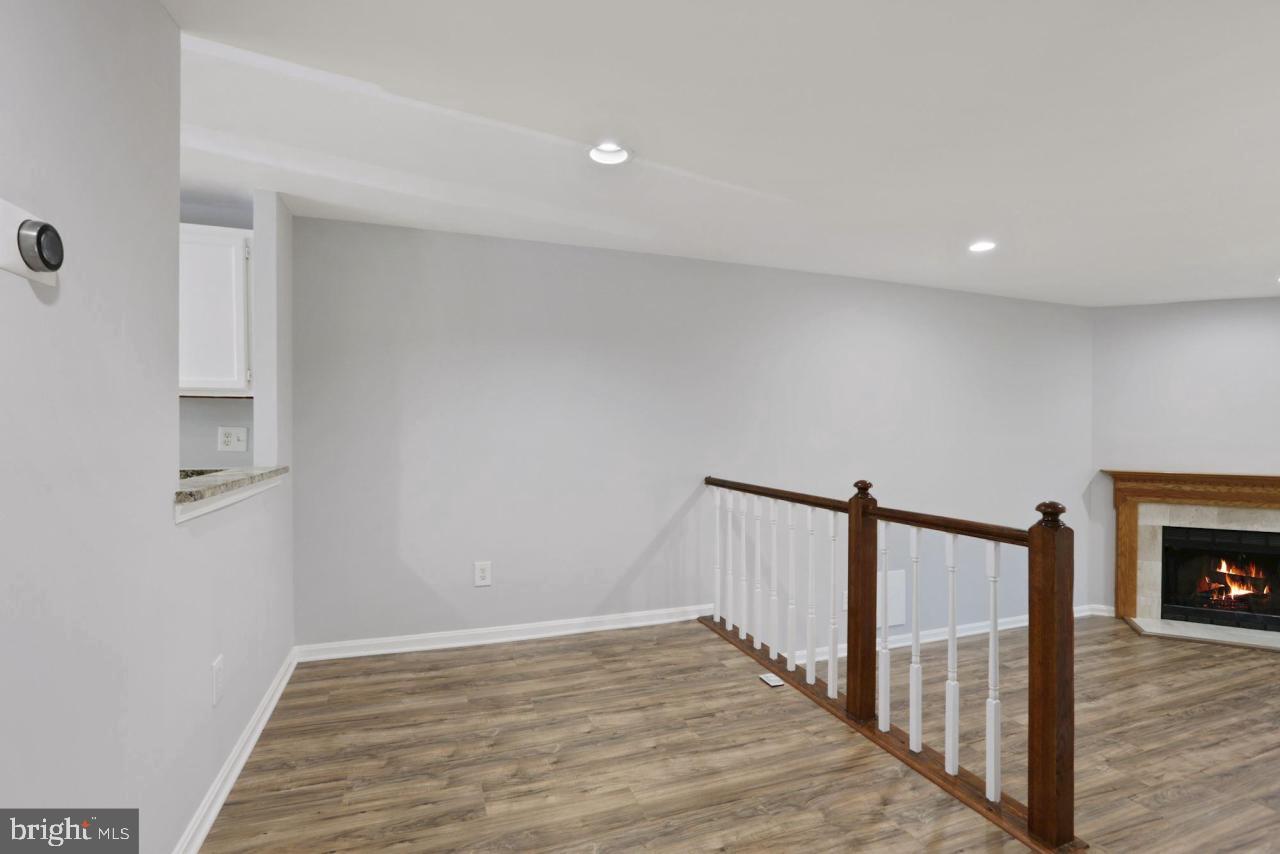 WHISPERWOOD - Residential Lease