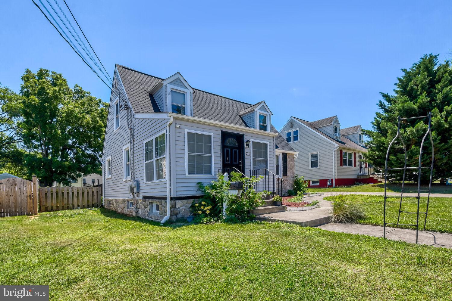 211 LAKE ROAD