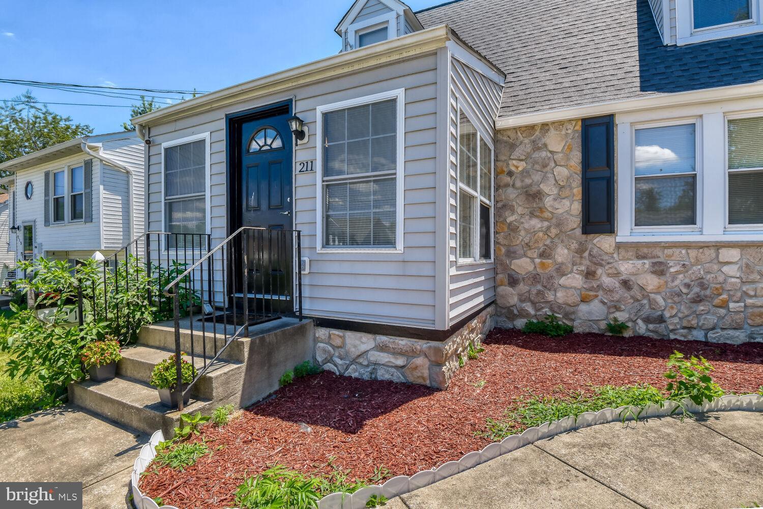 211 LAKE ROAD