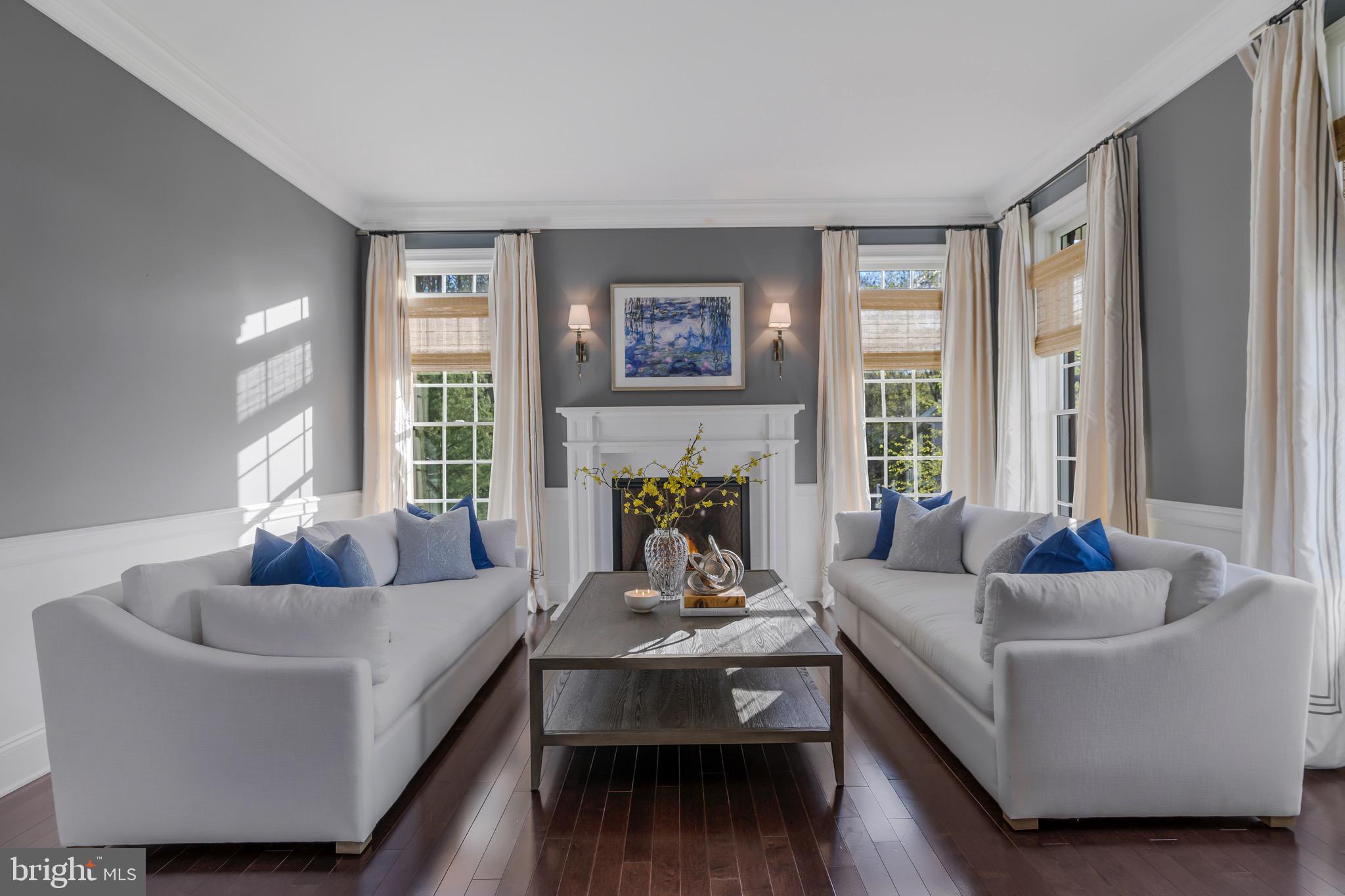 DUTCHESS FARM ESTS - Residential